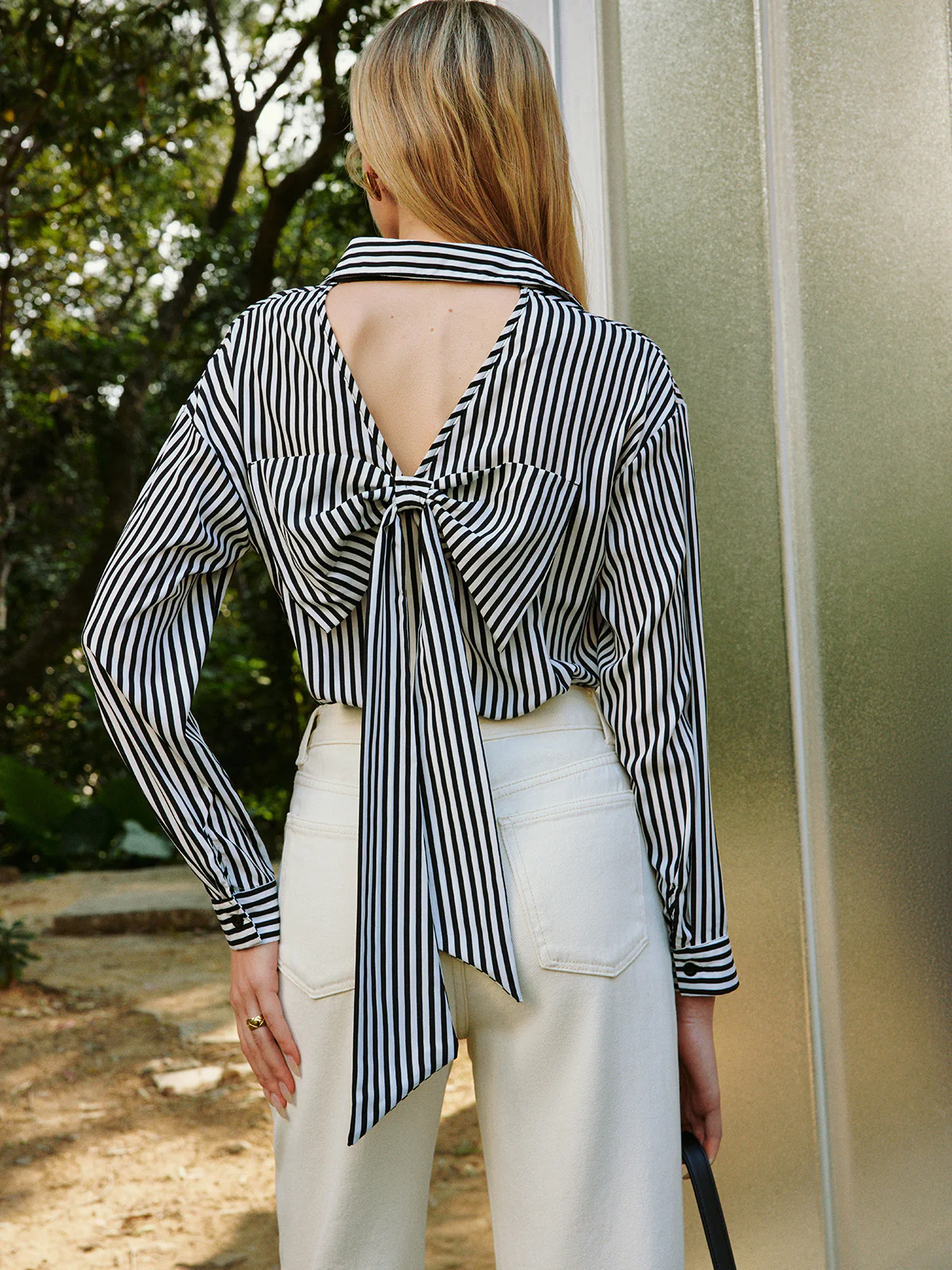 Stripe Backless Bow Shirt - Takermore