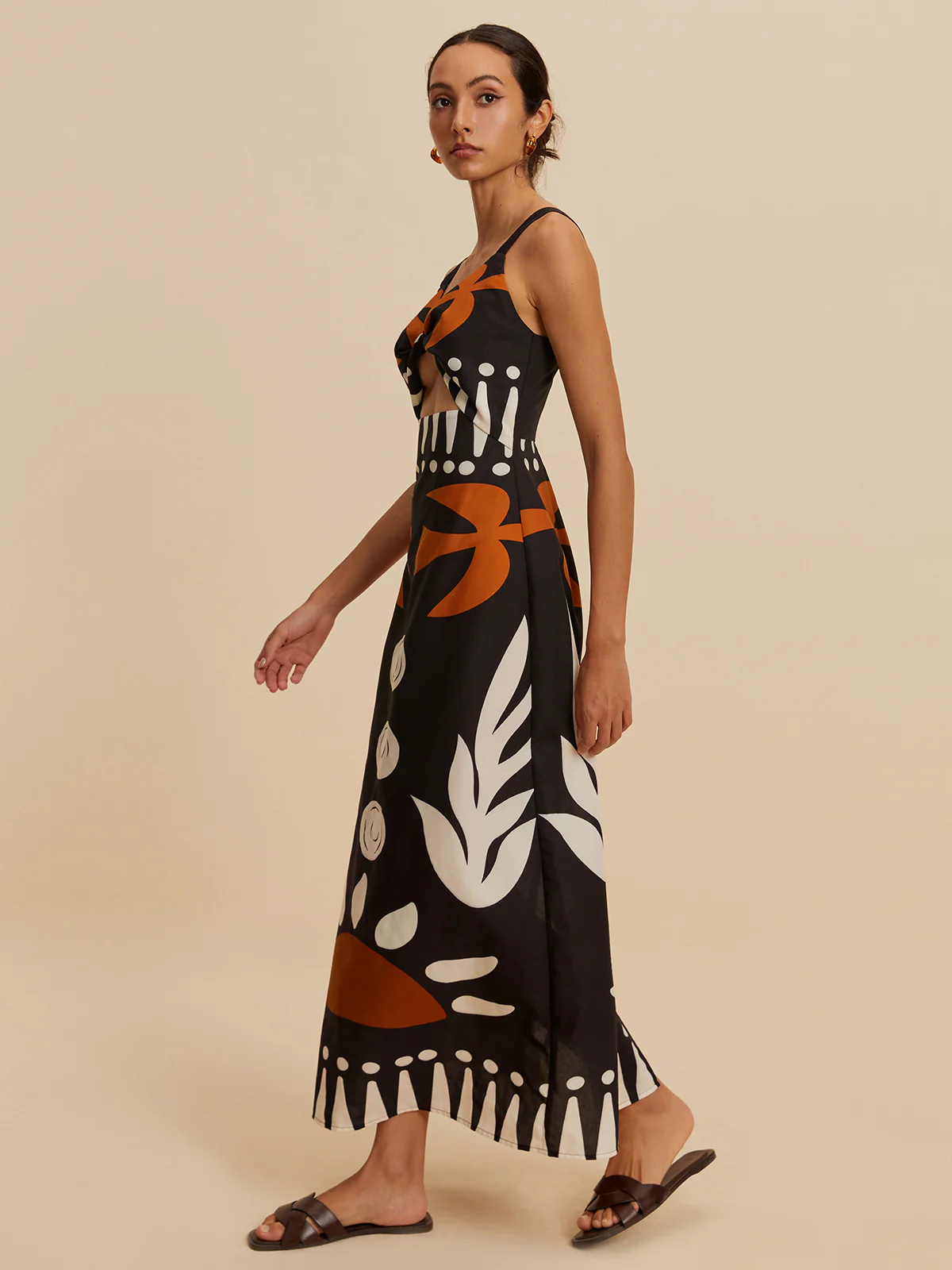 Cutout Zipper Sleeveless Floral Dress - Takermore