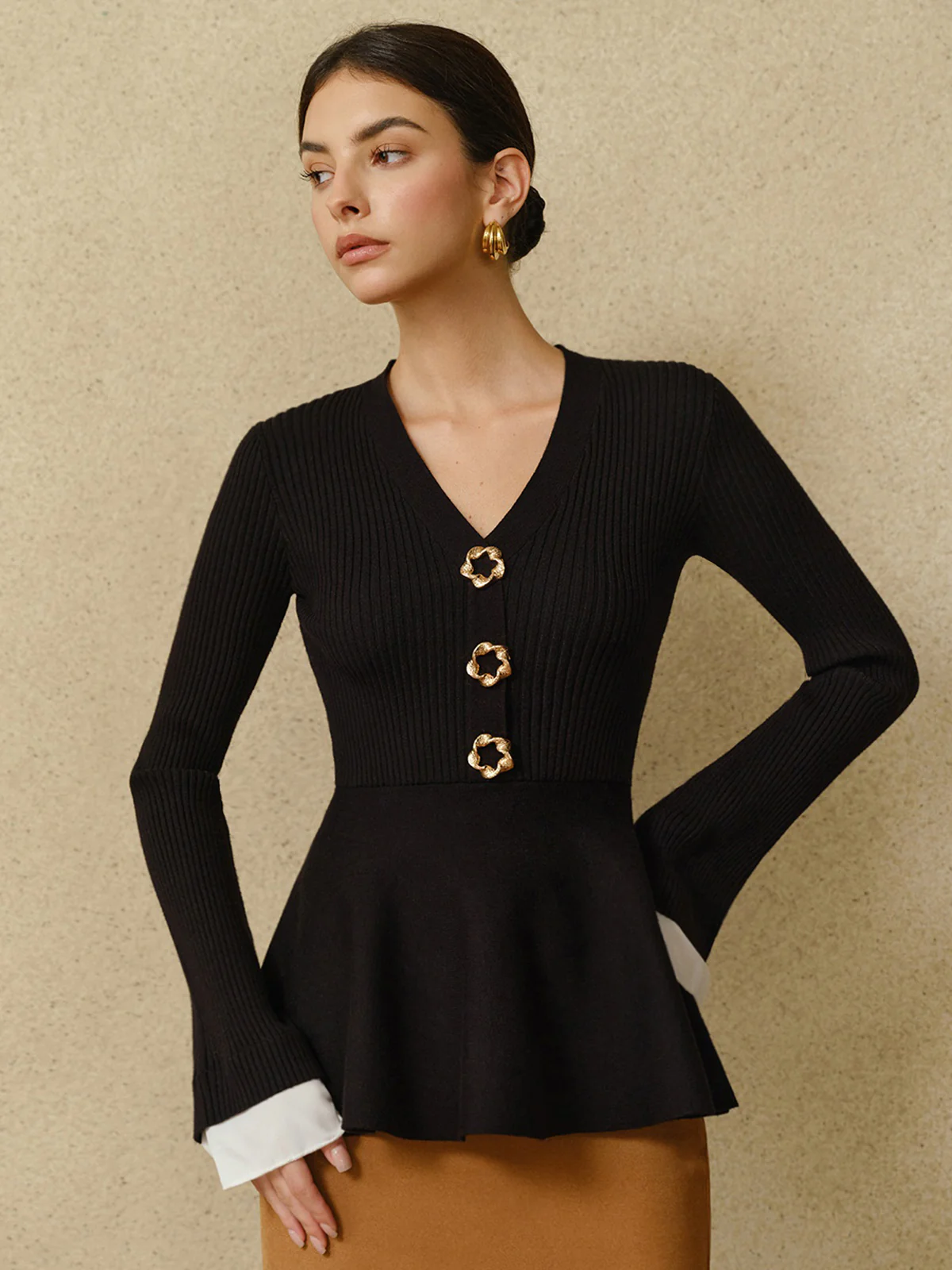 Contrast Cuff Ruffle Knit Top - Takermore