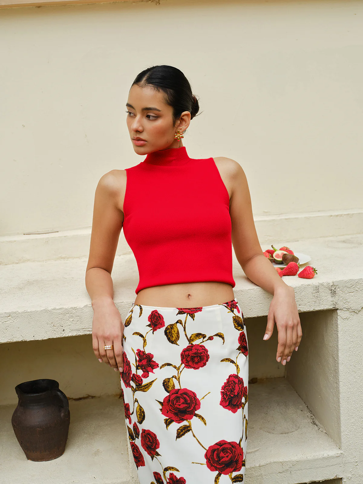 Knit Mock Neck Sleeveless Crop Top - Takermore