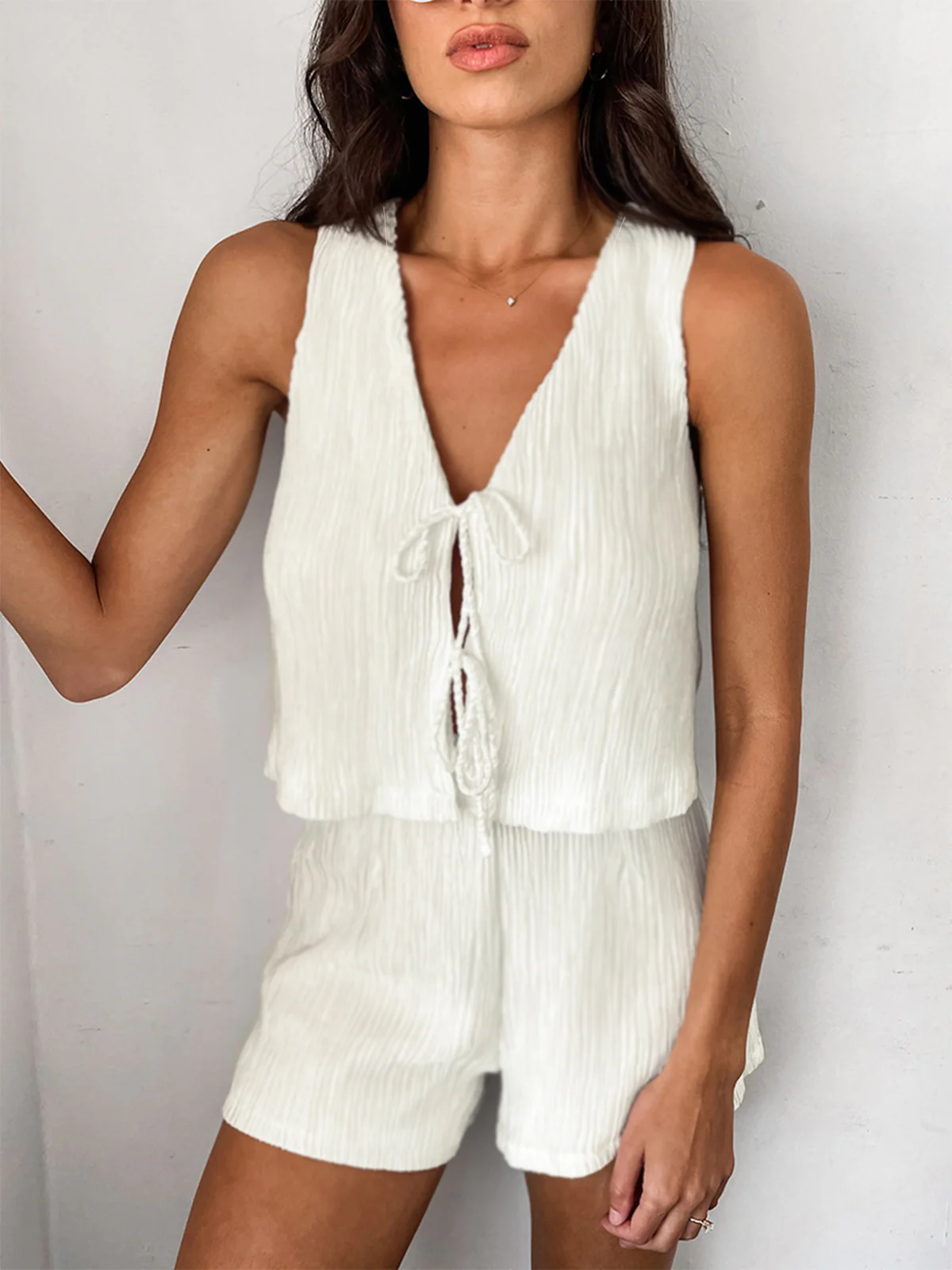 Solid Tie Front Vest With Shorts Set - Takermore