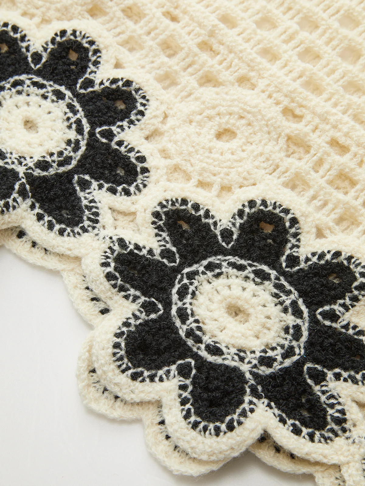 Crochet Floral Top With Pant Set - Takermore