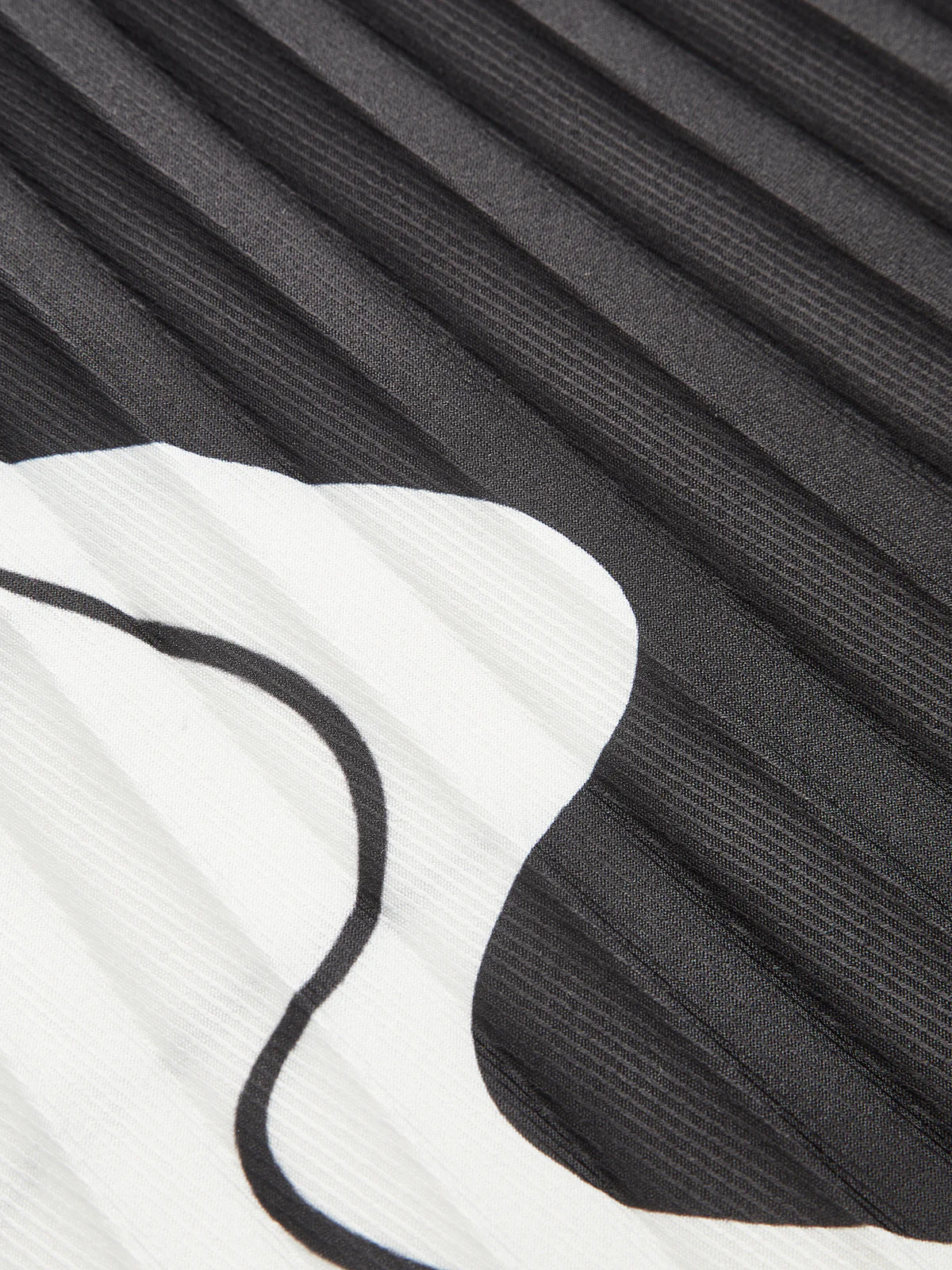 Pleated Abstract Print Skirt - Takermore