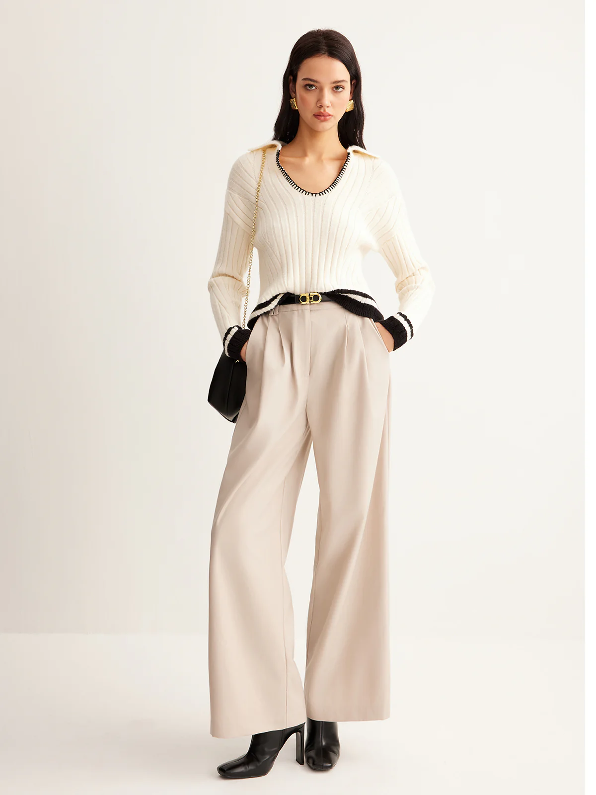 Embroidered Contrast Trim Cozy Sweater - Takermore