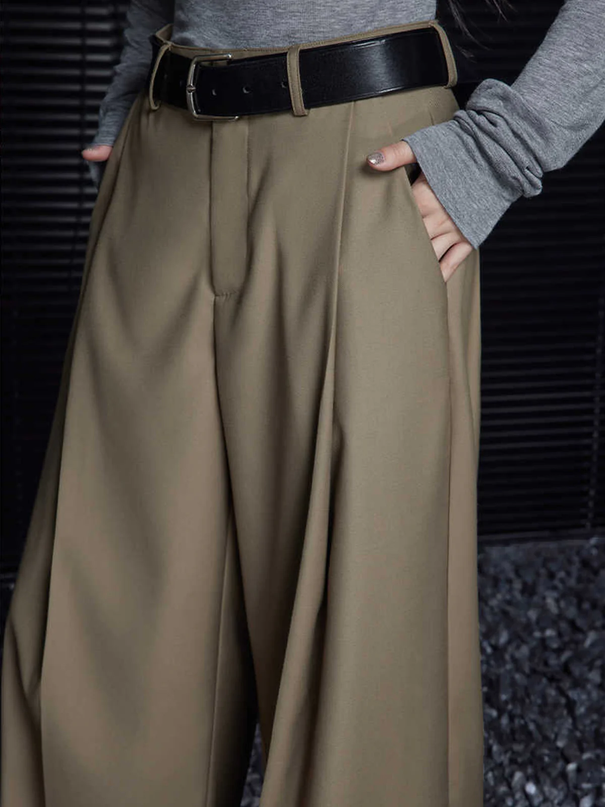 Pleated Draped Pants Without Belt - Takermore