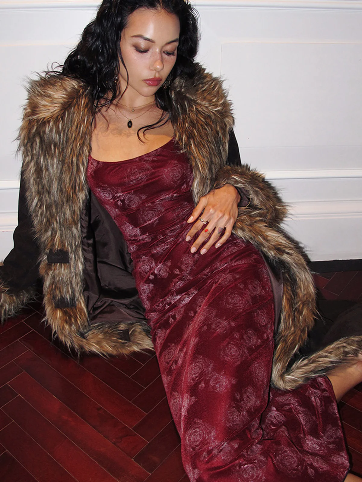 Rose Velvet Cami Dress - Takermore